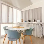 2 Indipendenti, In Pieno Centro Con Veranda Apartamento