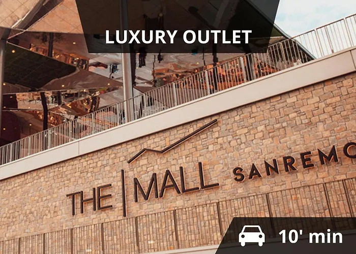 2 Indipendenti, In Pieno Centro Con Veranda Apartman San Remo